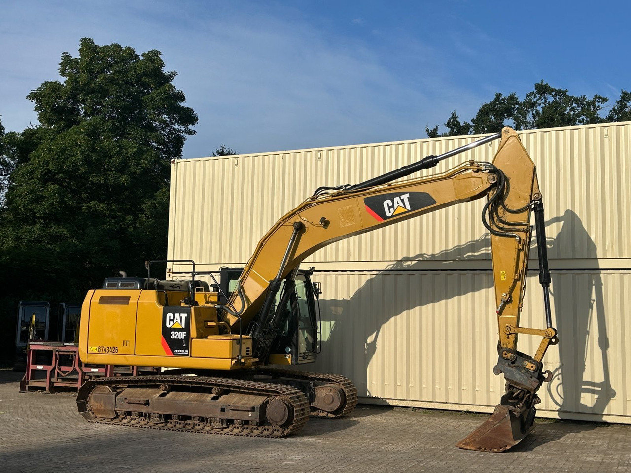 CAT 320FL / 2017 BJ / 9.933 H / Deutsche Maschine - Pásové rýpadlo: obrázok 4 CAT 320FL / 2017 BJ / 9.933 H / Deutsche Maschine - Pásové rýpadlo: obrázok 4