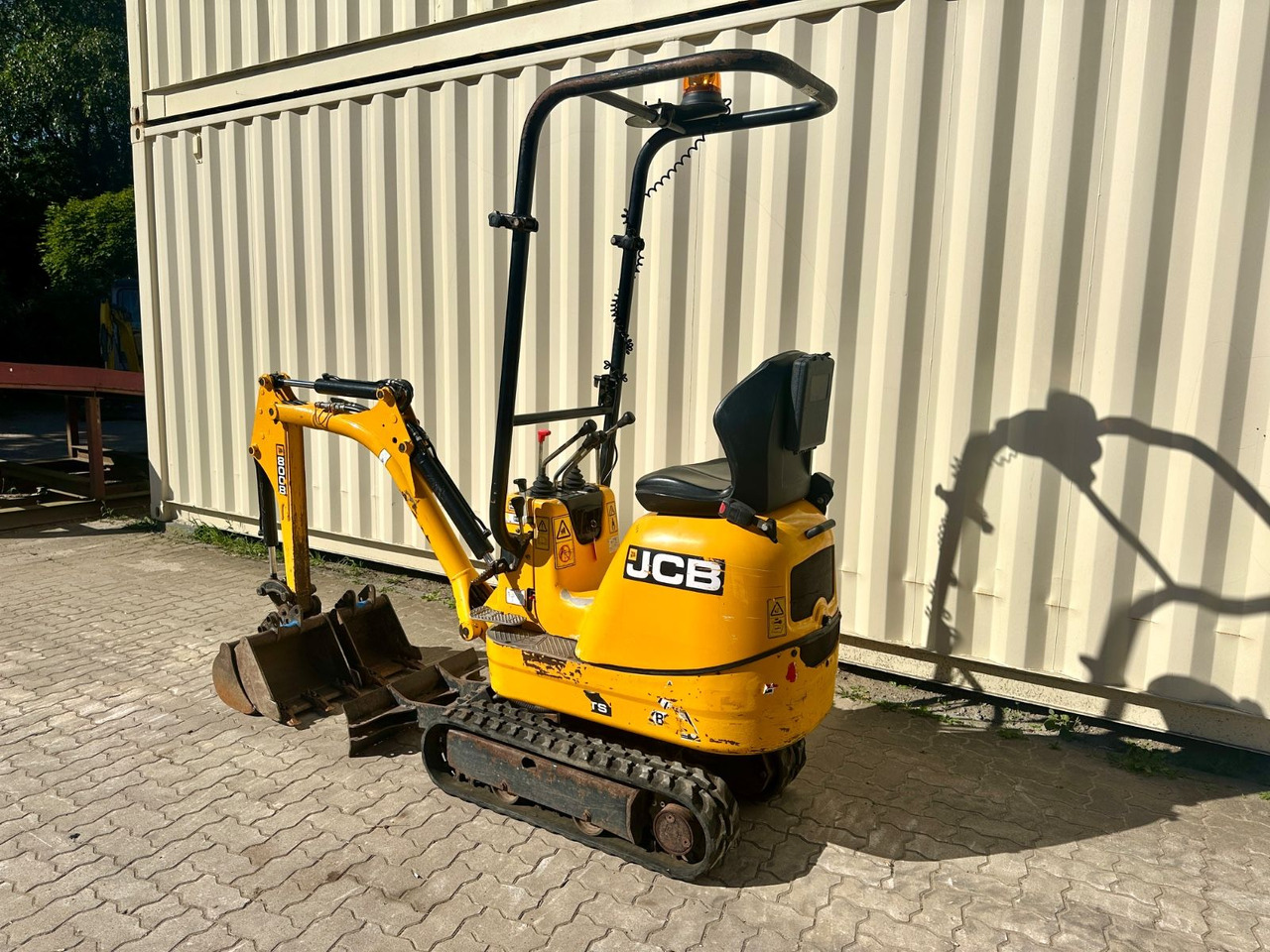 JCB 8008 CTS, 2021 BJ, 921 BH, 3 x Löffel - Mini rýpadlo: obrázok 3 JCB 8008 CTS, 2021 BJ, 921 BH, 3 x Löffel - Mini rýpadlo: obrázok 3
