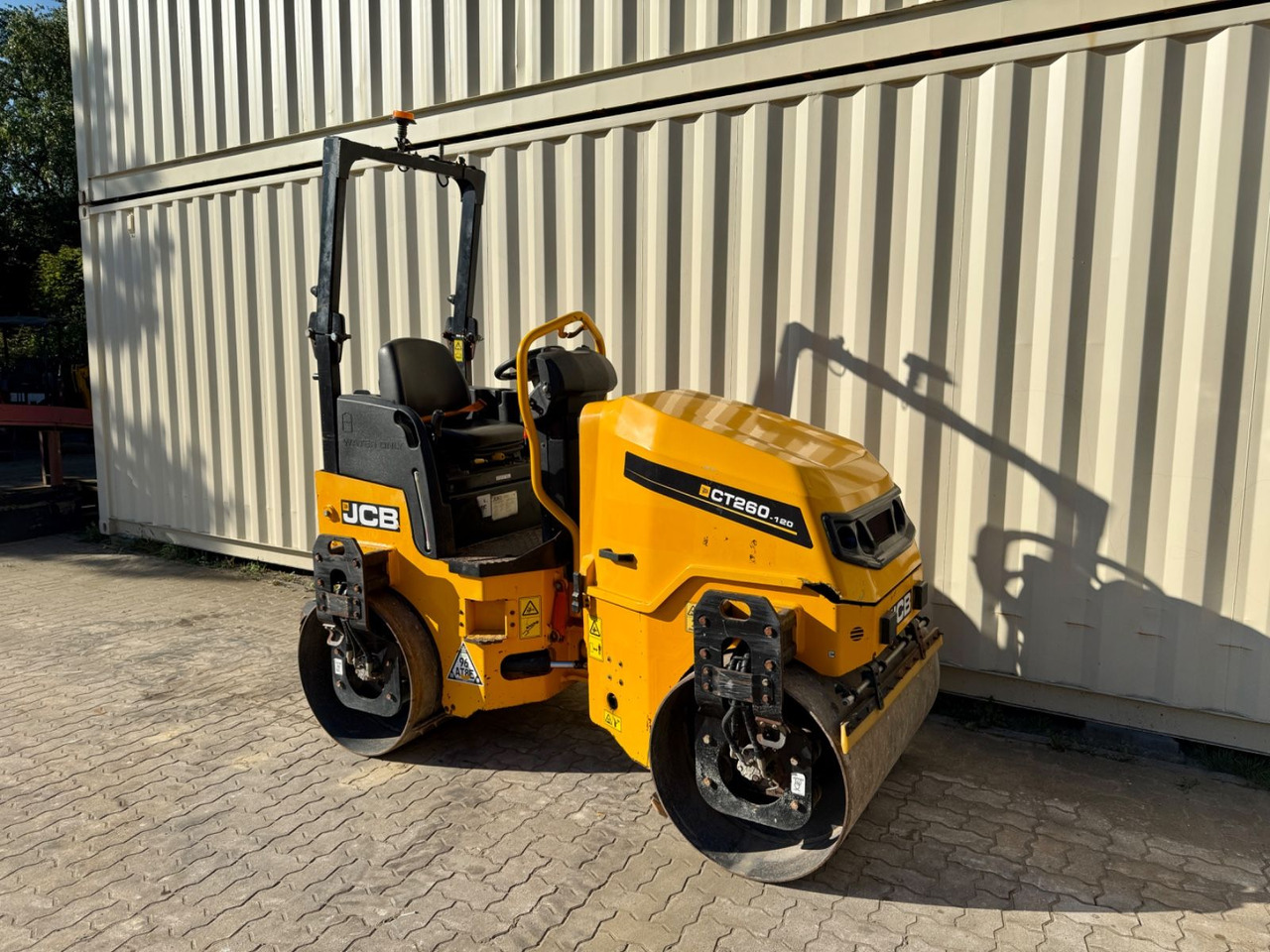 JCB CT260-120 / 2019 BJ / 751 H / 2.560 KG - Cestný valec: obrázok 4 JCB CT260-120 / 2019 BJ / 751 H / 2.560 KG - Cestný valec: obrázok 4
