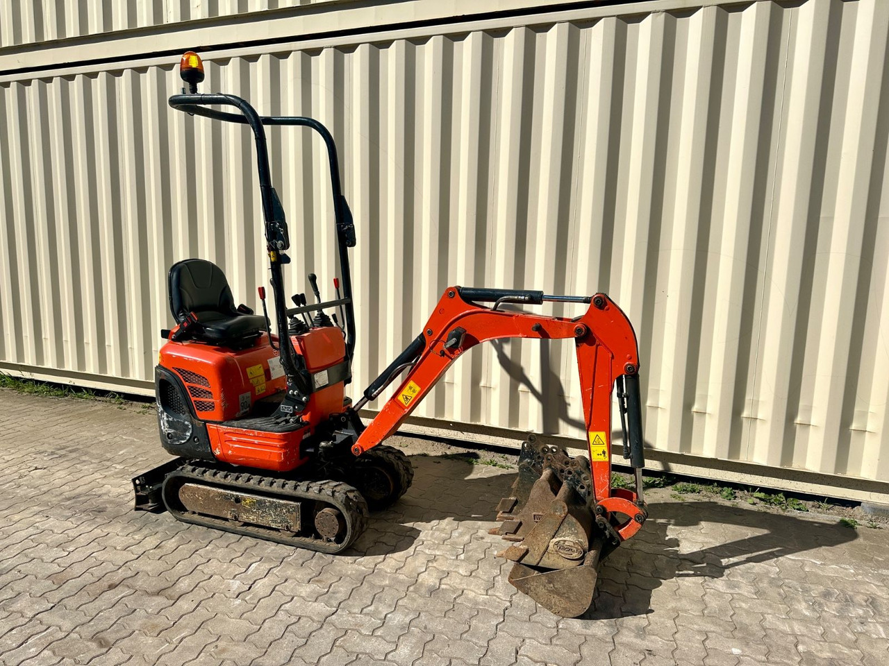 Kubota K008-3 / 2021 BJ / 725 H / 4 x Löffel - Mini rýpadlo: obrázok 4 Kubota K008-3 / 2021 BJ / 725 H / 4 x Löffel - Mini rýpadlo: obrázok 4