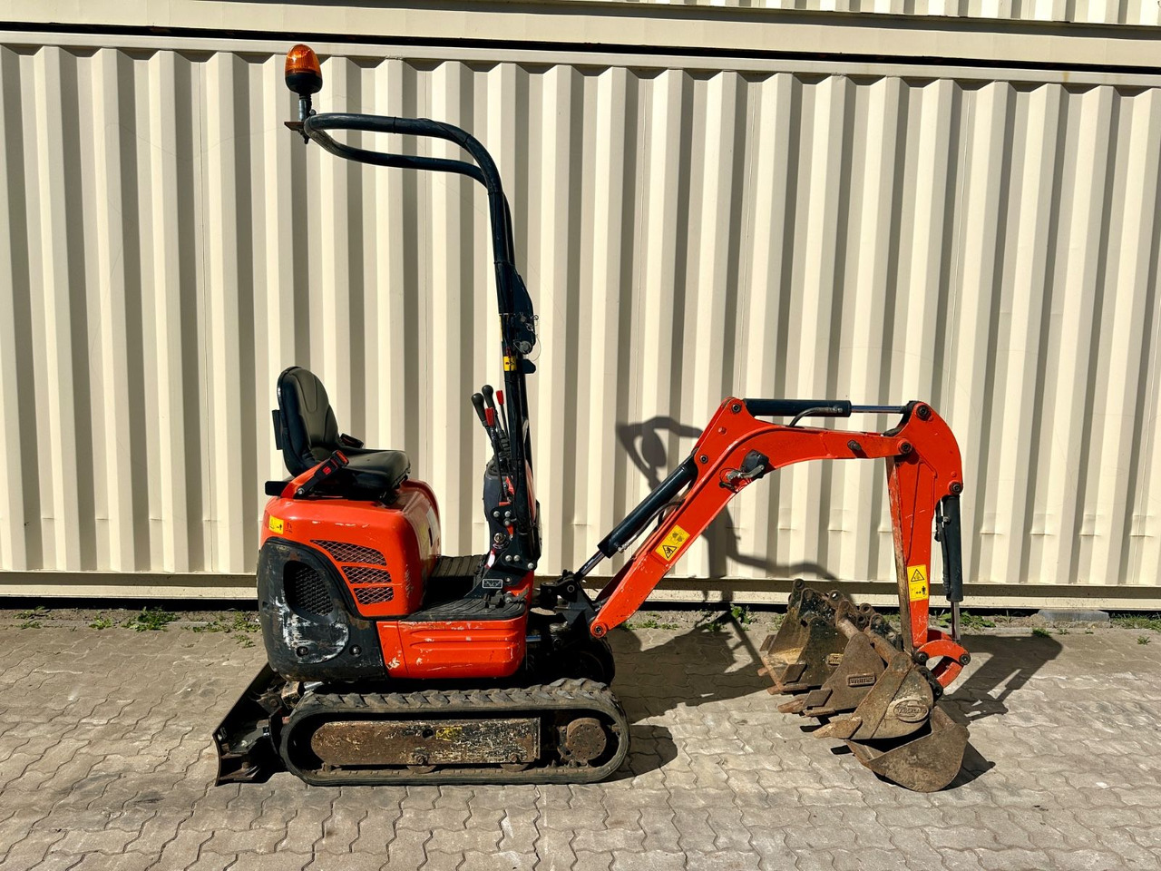 Kubota K008-3 / 2021 BJ / 725 H / 4 x Löffel - Mini rýpadlo: obrázok 5 Kubota K008-3 / 2021 BJ / 725 H / 4 x Löffel - Mini rýpadlo: obrázok 5