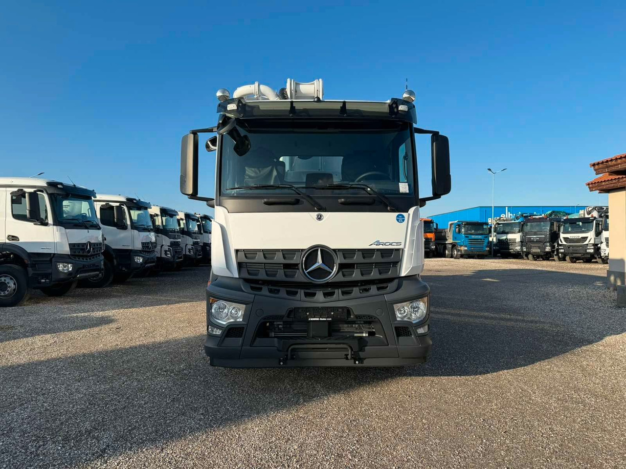 Mercedes-Benz AROCS 3746 SCHWING S43SX III - Autočerpadlo: obrázok 2 Mercedes-Benz AROCS 3746 SCHWING S43SX III - Autočerpadlo: obrázok 2
