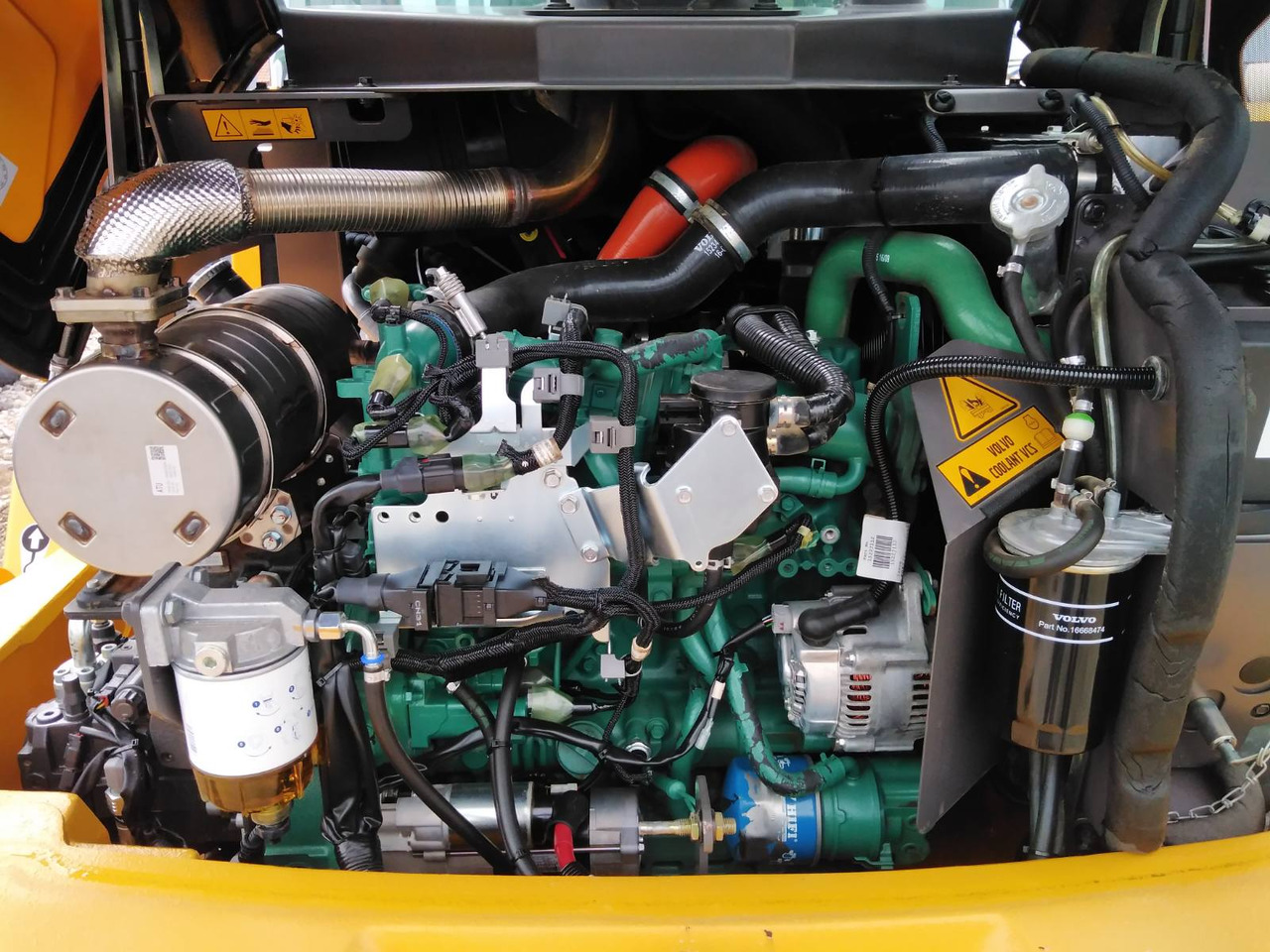 Kolesový nakladač VOLVO L30G: obrázok 9