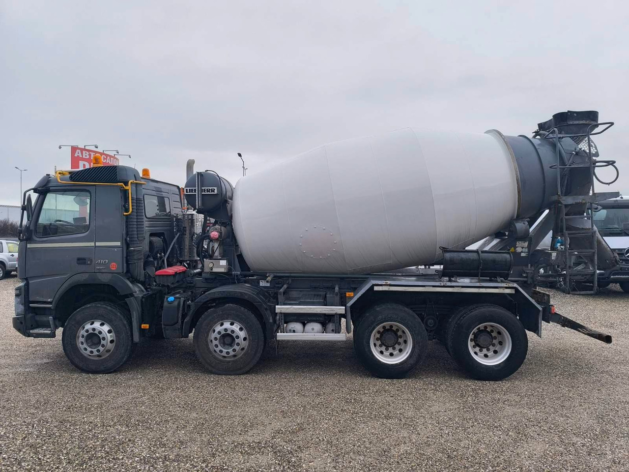 Volvo FMX 410 LIEBHERR 9M3 EURO6 - Domiešavač: obrázok 4 Volvo FMX 410 LIEBHERR 9M3 EURO6 - Domiešavač: obrázok 4