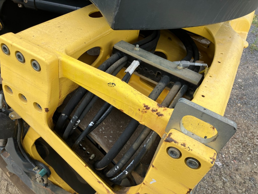 Valec BOMAG DE BW 154 AP-4i  Stage IIIb/Tier 4f: obrázok 14