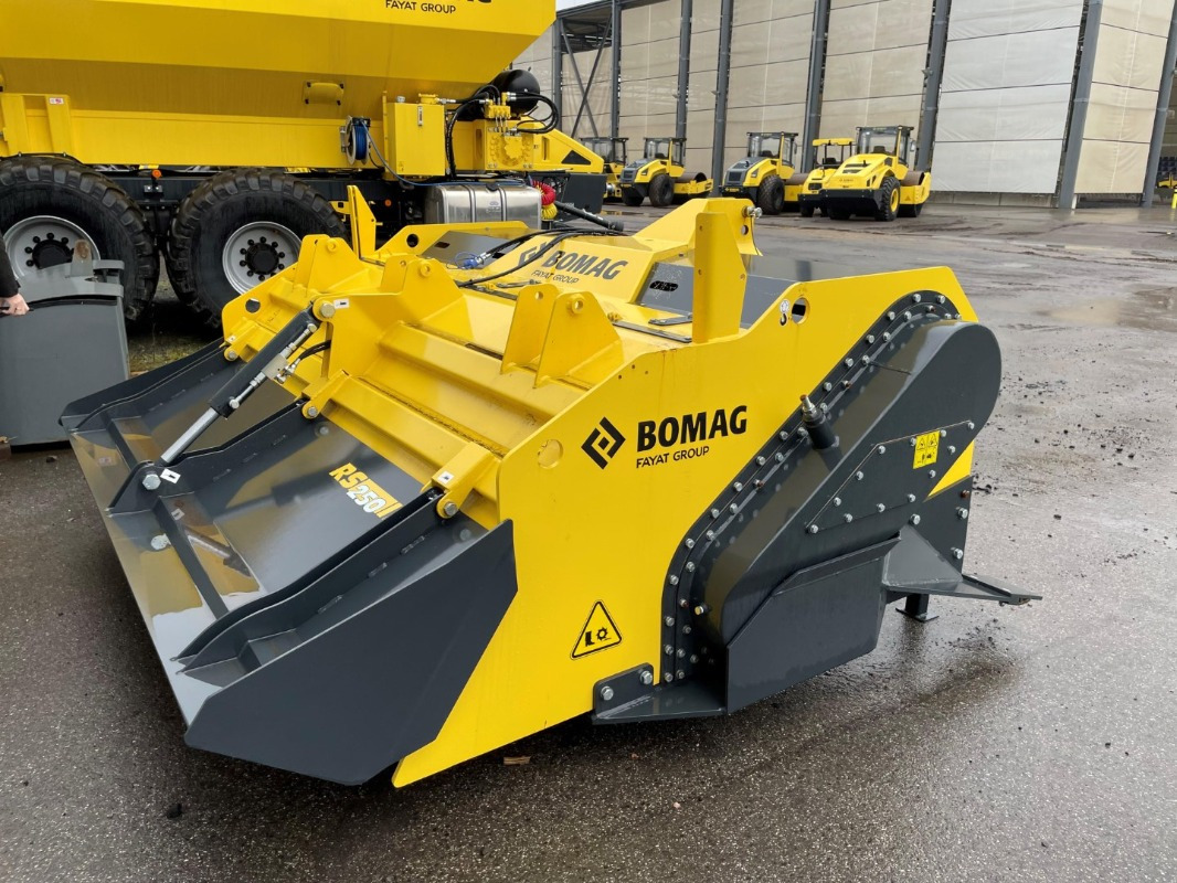 BOMAG DE RS 250 - Stabilizátor zeminy: obrázok 1 BOMAG DE RS 250 - Stabilizátor zeminy: obrázok 1