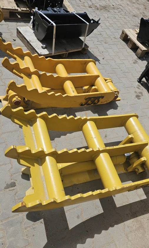 Chwytak kciuk hydrauliczny do koparki 10-25 ton - Rozrývač: obrázok 4 Chwytak kciuk hydrauliczny do koparki 10-25 ton - Rozrývač: obrázok 4