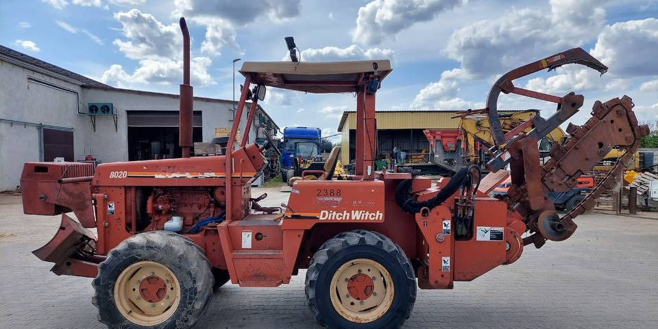 Koparka łańcuchowa Ditch Witch 8020 85KM - Rýhovač: obrázok 5 Koparka łańcuchowa Ditch Witch 8020 85KM - Rýhovač: obrázok 5