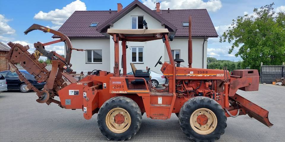 Koparka łańcuchowa Ditch Witch 8020 85KM - Rýhovač: obrázok 1 Koparka łańcuchowa Ditch Witch 8020 85KM - Rýhovač: obrázok 1