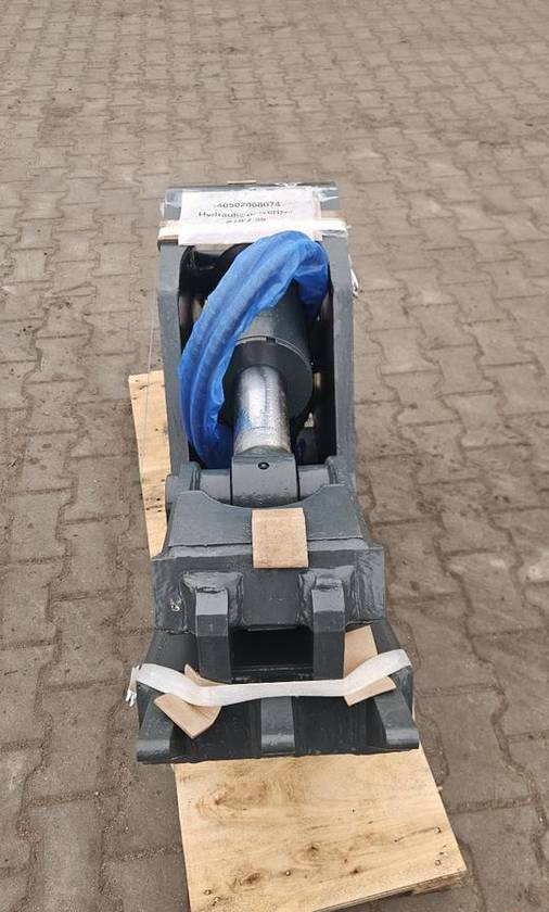 Nowa szczęka krusząca HP04 do koparki 5-10 t nożyce wyburzeniowe kruszarka - Demolačné kliešte: obrázok 3 Nowa szczęka krusząca HP04 do koparki 5-10 t nożyce wyburzeniowe kruszarka - Demolačné kliešte: obrázok 3