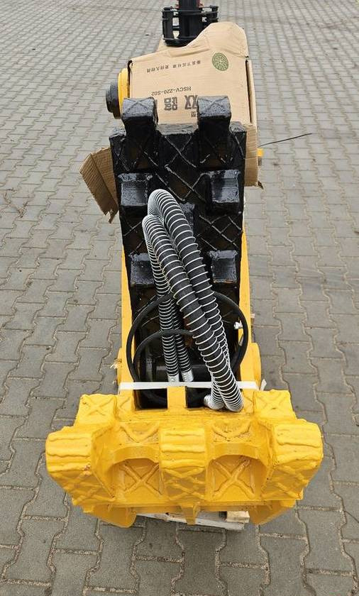 Nowa szczęka krusząca YHA HC400 do koparki 9-17 t nożyce wyburzeniowe - Demolačné kliešte: obrázok 3 Nowa szczęka krusząca YHA HC400 do koparki 9-17 t nożyce wyburzeniowe - Demolačné kliešte: obrázok 3