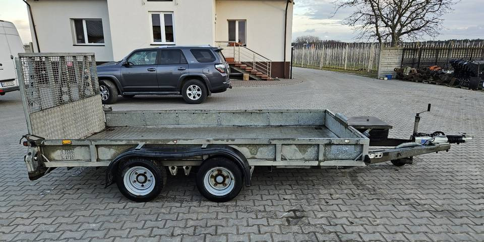 Przyczepa laweta Ifor Williams GP126 3500 kg - Prepravník stavebných strojov: obrázok 1 Przyczepa laweta Ifor Williams GP126 3500 kg - Prepravník stavebných strojov: obrázok 1