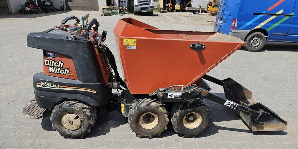 Wozidło samozaładowcze Ditch Witch R300 koparka łańcuchowa - Mini damper: obrázok 5 Wozidło samozaładowcze Ditch Witch R300 koparka łańcuchowa - Mini damper: obrázok 5