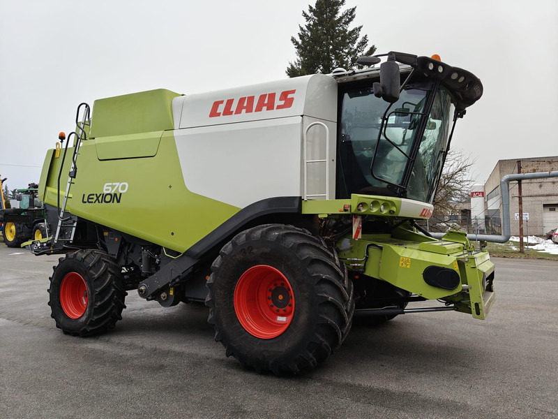 Claas Lexion 670 - Obilný kombajn: obrázok 1 Claas Lexion 670 - Obilný kombajn: obrázok 1