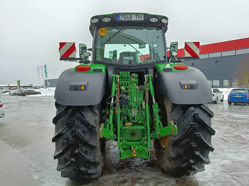 John Deere 6215R - Traktor: obrázok 5 John Deere 6215R - Traktor: obrázok 5