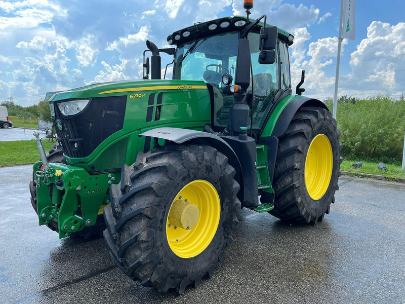 John Deere 6230R - Traktor: obrázok 1 John Deere 6230R - Traktor: obrázok 1
