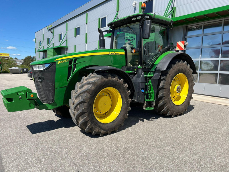 John Deere 8400R - Traktor: obrázok 1 John Deere 8400R - Traktor: obrázok 1