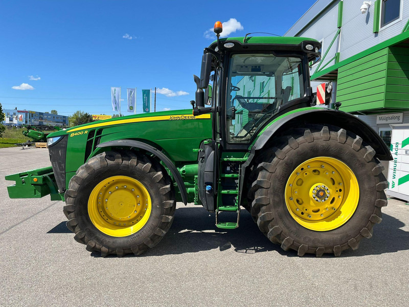 John Deere 8400R - Traktor: obrázok 2 John Deere 8400R - Traktor: obrázok 2