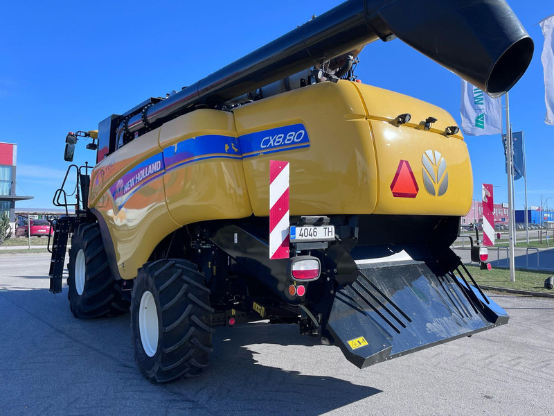 New Holland CX 8.80 - Obilný kombajn: obrázok 5 New Holland CX 8.80 - Obilný kombajn: obrázok 5