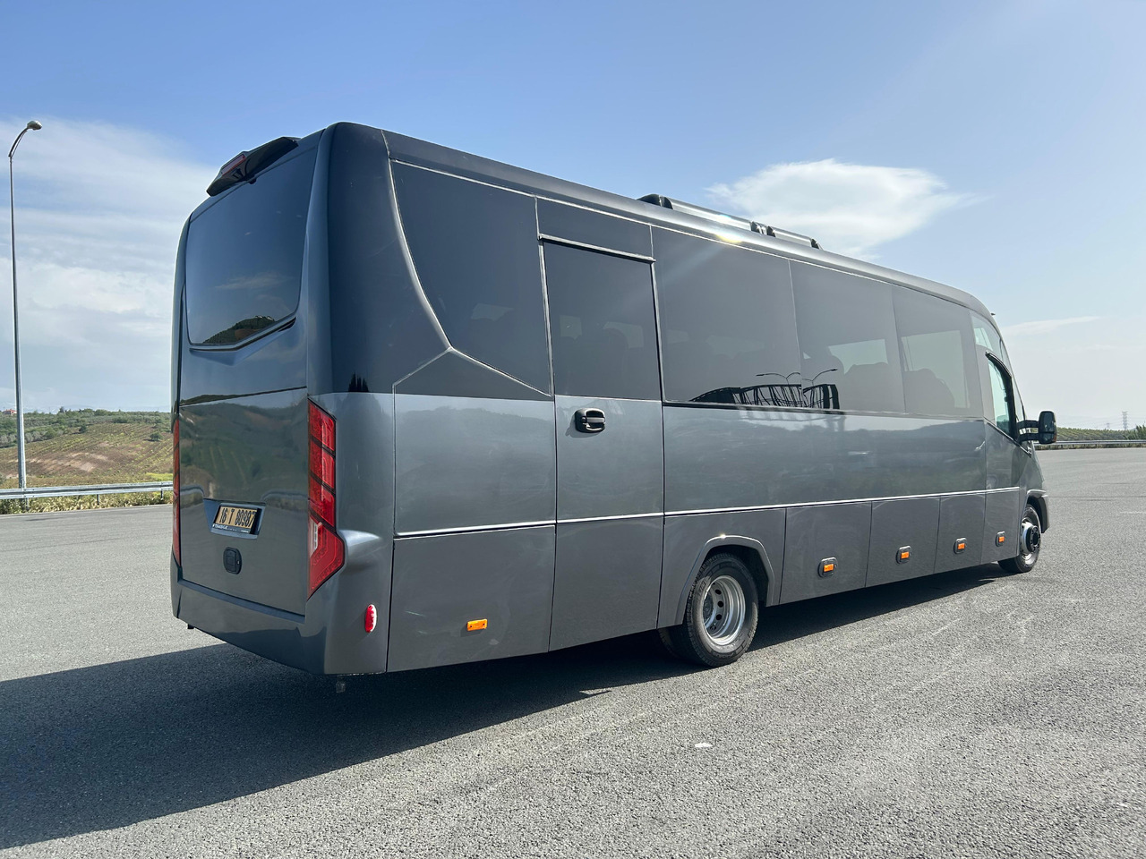 Nový Autokar IVECO DAILY -  RIGHT HAND DRIVE TOURISTIC VEHICLE: obrázok 6