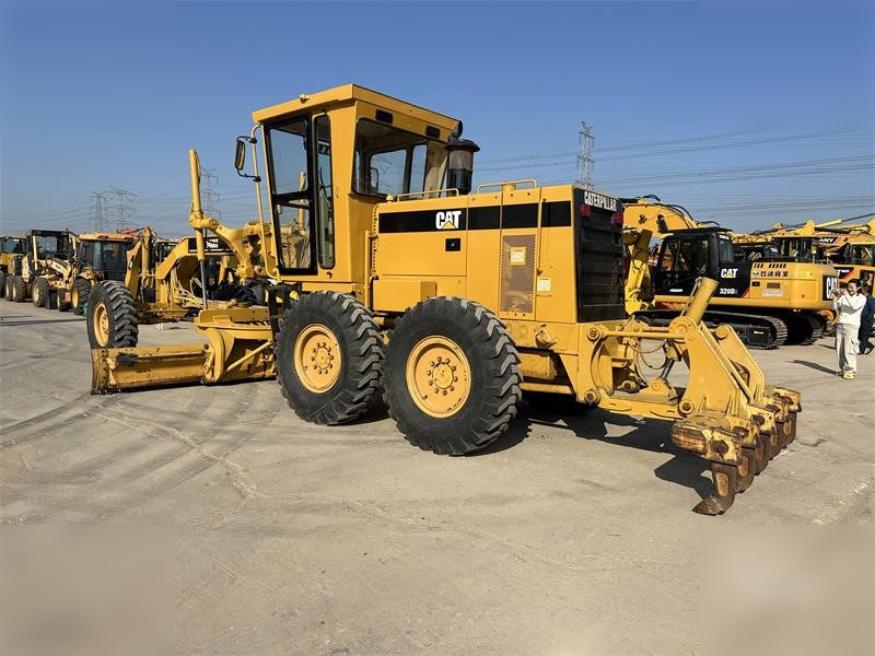 CATERPILLAR 140H - Zrovnávač: obrázok 2 CATERPILLAR 140H - Zrovnávač: obrázok 2