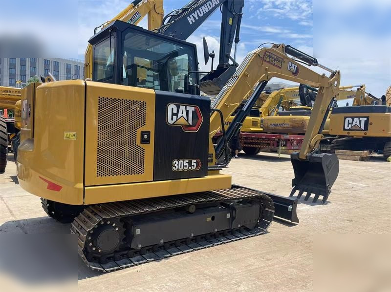 CATERPILLAR 305.5 - Mini rýpadlo: obrázok 2 CATERPILLAR 305.5 - Mini rýpadlo: obrázok 2
