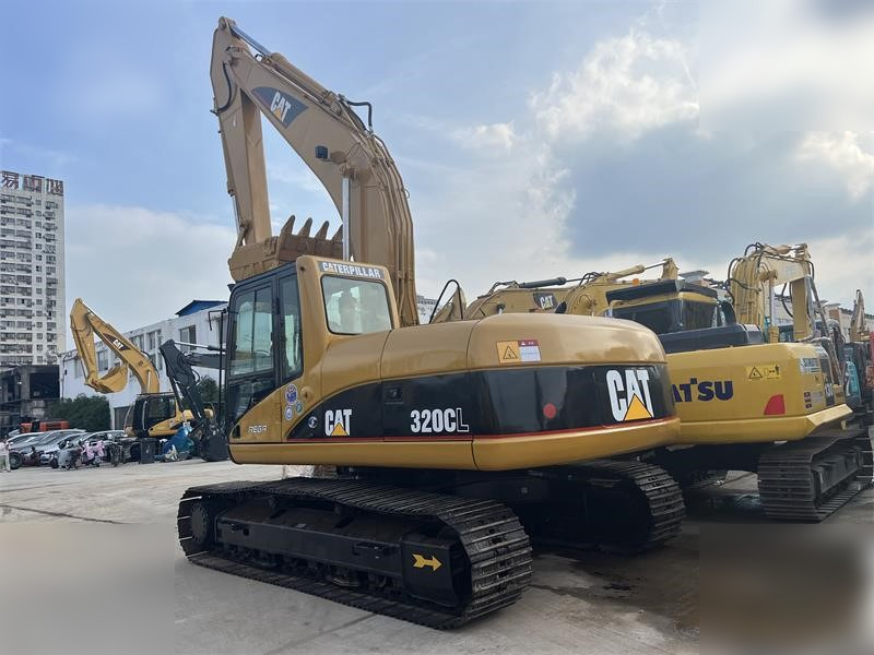 CATERPILLAR 320CL - Pásové rýpadlo: obrázok 5 CATERPILLAR 320CL - Pásové rýpadlo: obrázok 5