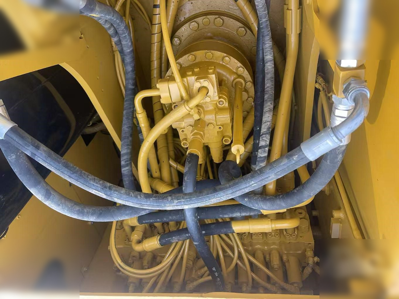 Pásové rýpadlo CATERPILLAR 320D: obrázok 8