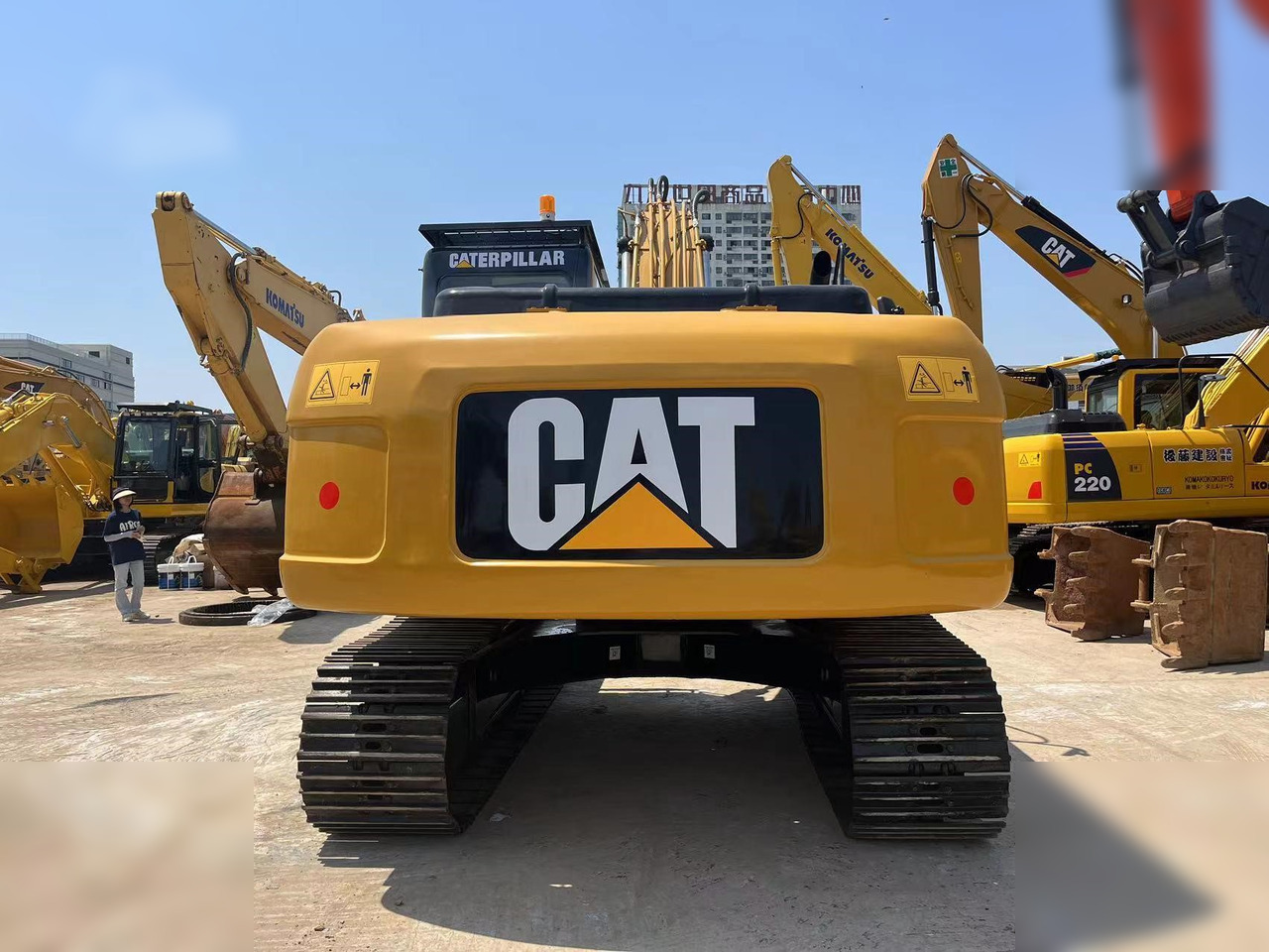 CATERPILLAR 320D - Pásové rýpadlo: obrázok 5 CATERPILLAR 320D - Pásové rýpadlo: obrázok 5
