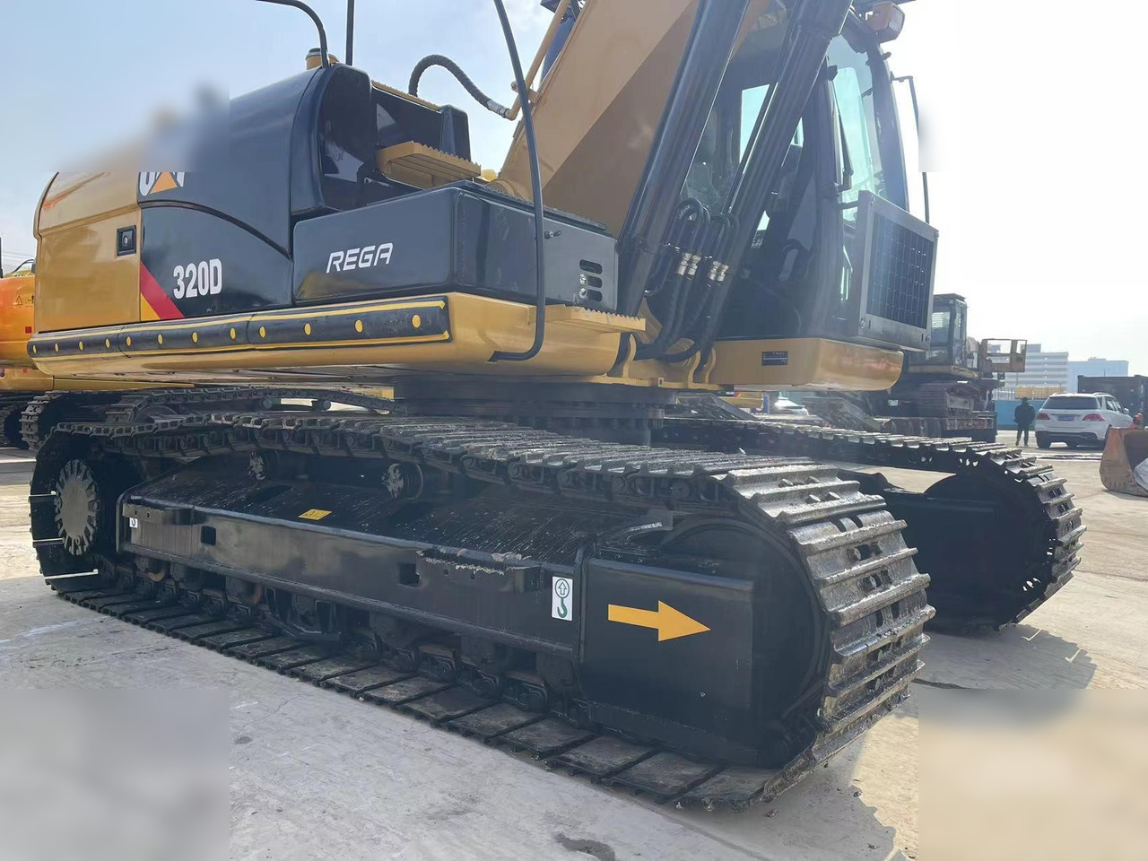 CATERPILLAR 320D - Pásové rýpadlo: obrázok 3 CATERPILLAR 320D - Pásové rýpadlo: obrázok 3
