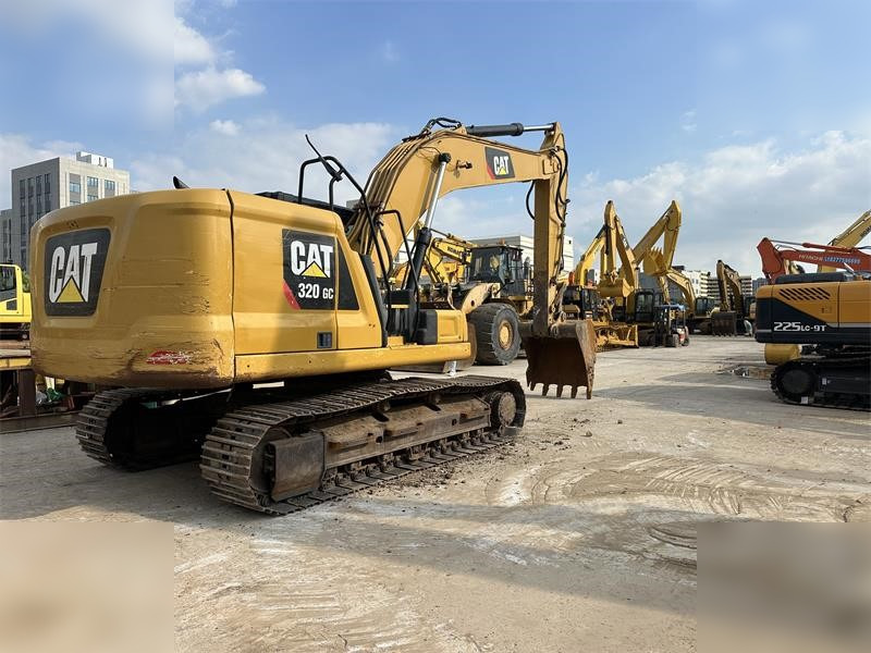 CATERPILLAR 320GC - Pásové rýpadlo: obrázok 5 CATERPILLAR 320GC - Pásové rýpadlo: obrázok 5