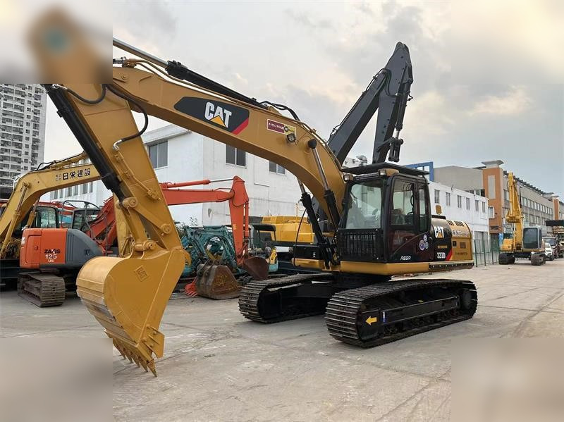 CATERPILLAR 323D - Pásové rýpadlo: obrázok 5 CATERPILLAR 323D - Pásové rýpadlo: obrázok 5