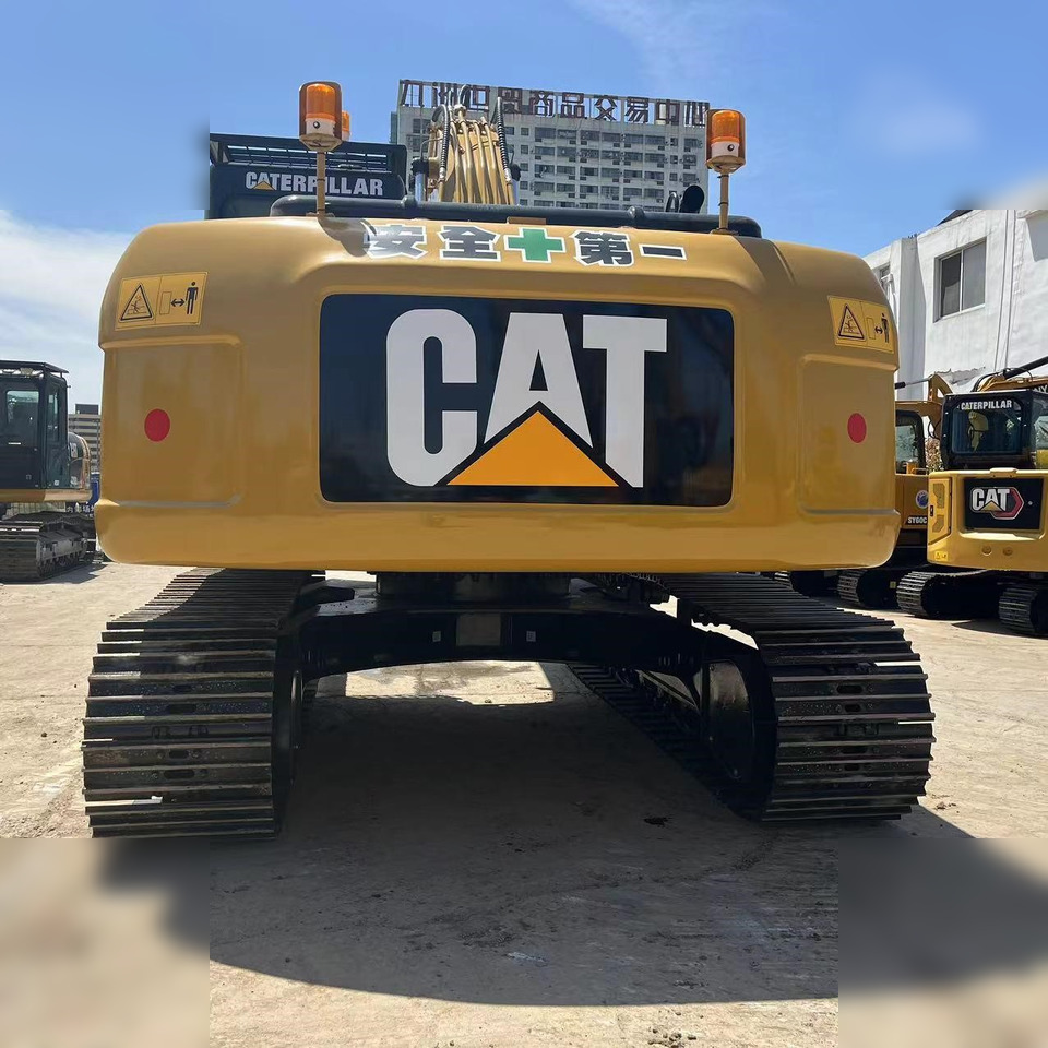 CATERPILLAR 323DL - Pásové rýpadlo: obrázok 3 CATERPILLAR 323DL - Pásové rýpadlo: obrázok 3
