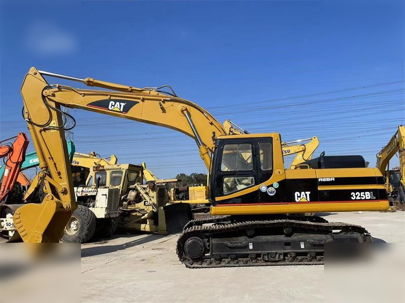CATERPILLAR 325BL - Pásové rýpadlo: obrázok 1 CATERPILLAR 325BL - Pásové rýpadlo: obrázok 1