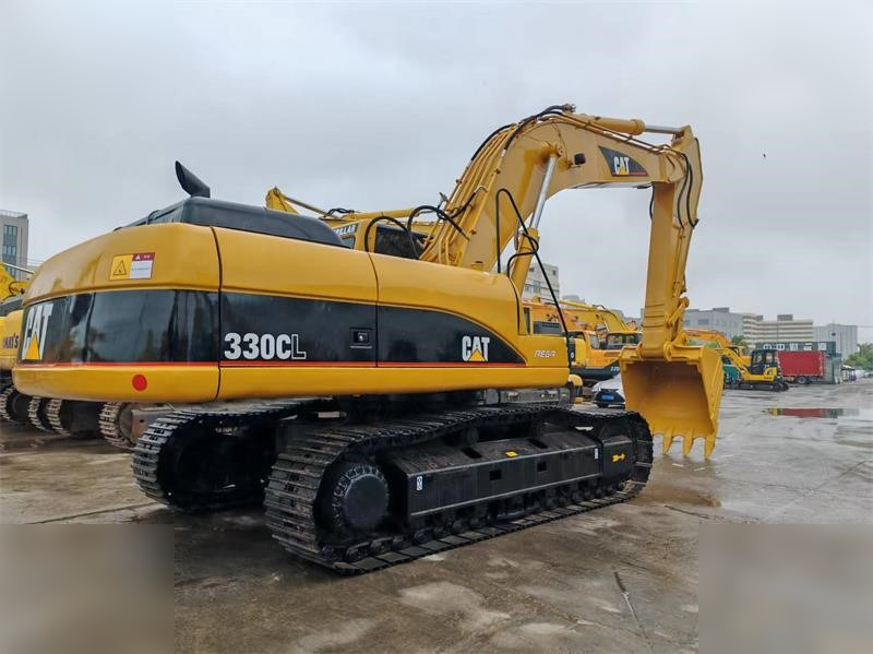CATERPILLAR 330CL - Pásové rýpadlo: obrázok 2 CATERPILLAR 330CL - Pásové rýpadlo: obrázok 2