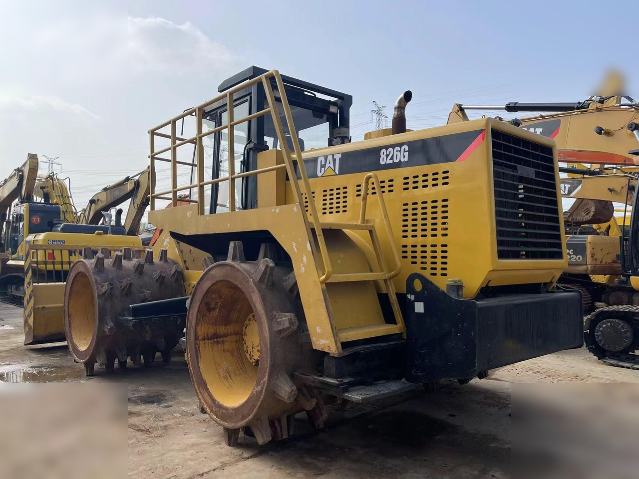 CATERPILLAR 826G - Kompaktor: obrázok 4 CATERPILLAR 826G - Kompaktor: obrázok 4