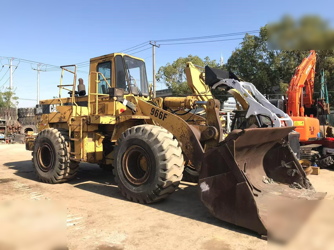 CATERPILLAR 966F I - Kolesový nakladač: obrázok 1 CATERPILLAR 966F I - Kolesový nakladač: obrázok 1