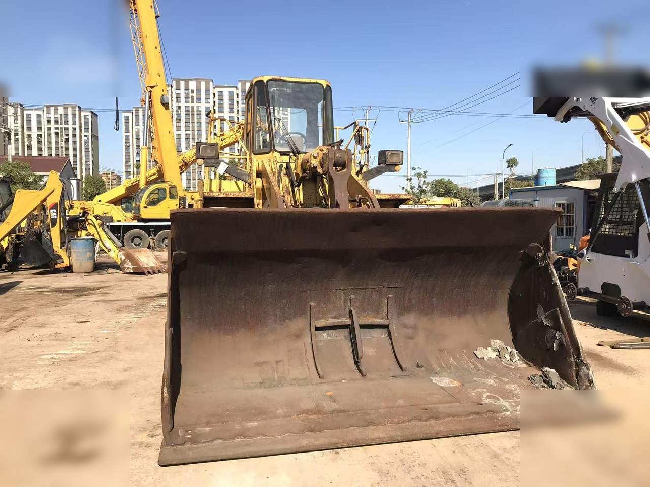 CATERPILLAR 966F I - Kolesový nakladač: obrázok 3 CATERPILLAR 966F I - Kolesový nakladač: obrázok 3