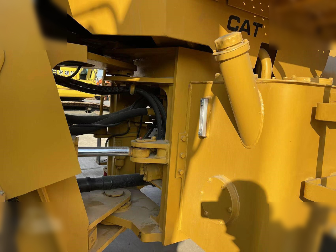 CATERPILLAR 966G - Kolesový nakladač: obrázok 4 CATERPILLAR 966G - Kolesový nakladač: obrázok 4
