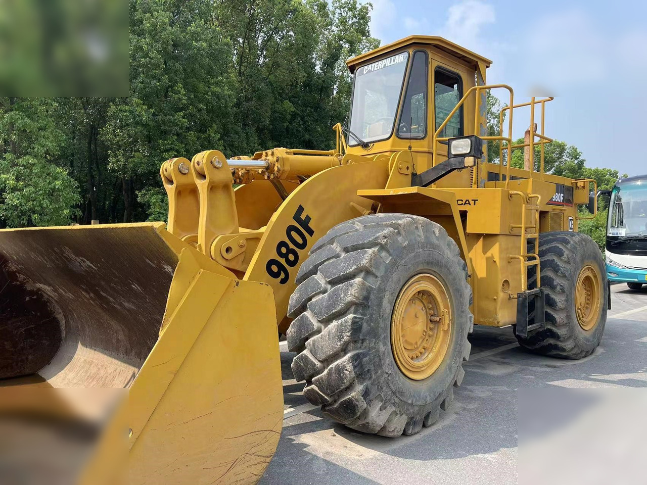 CATERPILLAR 980F - Kolesový nakladač: obrázok 3 CATERPILLAR 980F - Kolesový nakladač: obrázok 3