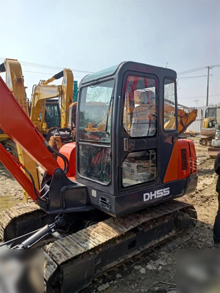 DOOSAN DH55 - Mini rýpadlo: obrázok 3 DOOSAN DH55 - Mini rýpadlo: obrázok 3