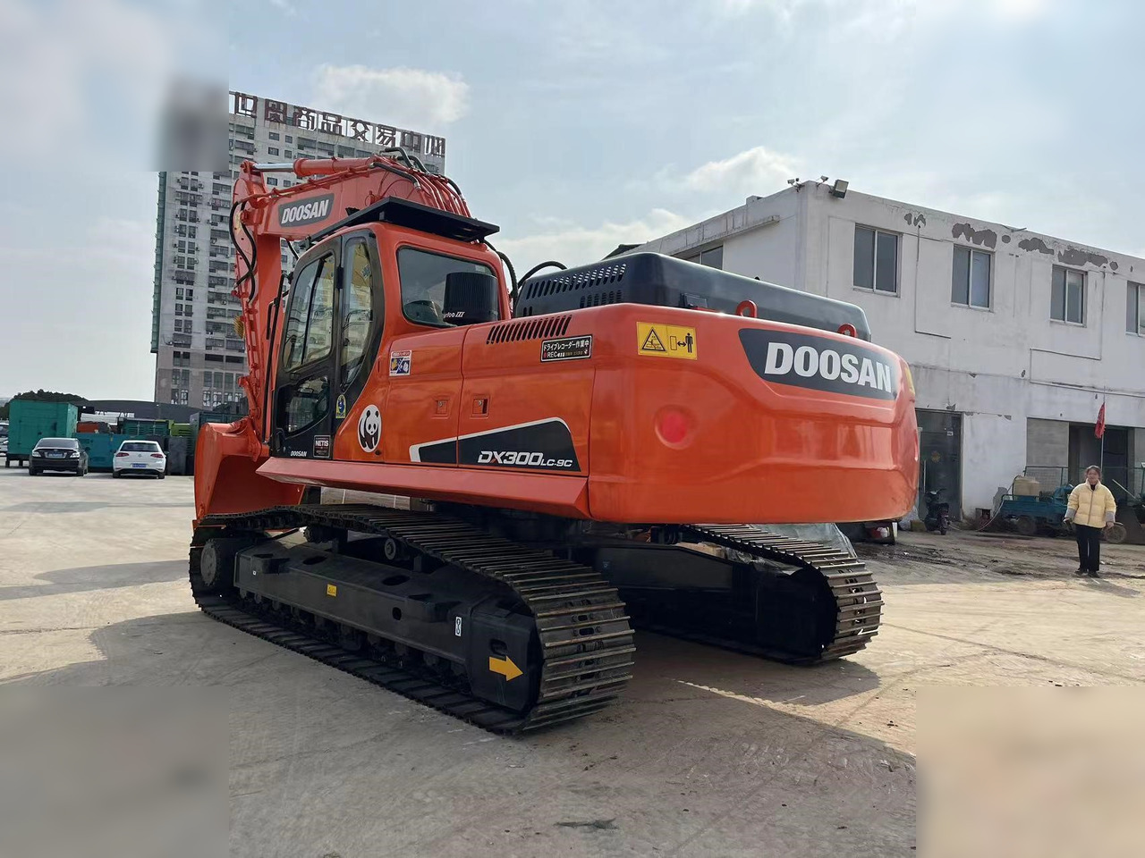 DOOSAN DX300 LC-9C - Pásové rýpadlo: obrázok 3 DOOSAN DX300 LC-9C - Pásové rýpadlo: obrázok 3