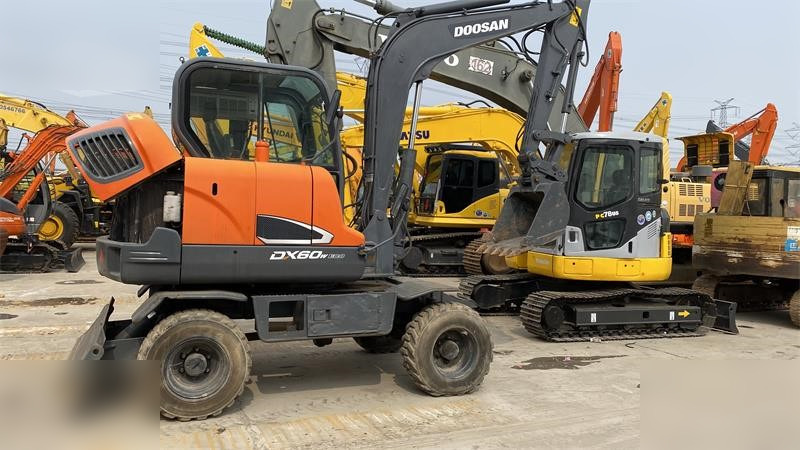 DOOSAN DX60W ECO - Kolesové rýpadlo: obrázok 1 DOOSAN DX60W ECO - Kolesové rýpadlo: obrázok 1