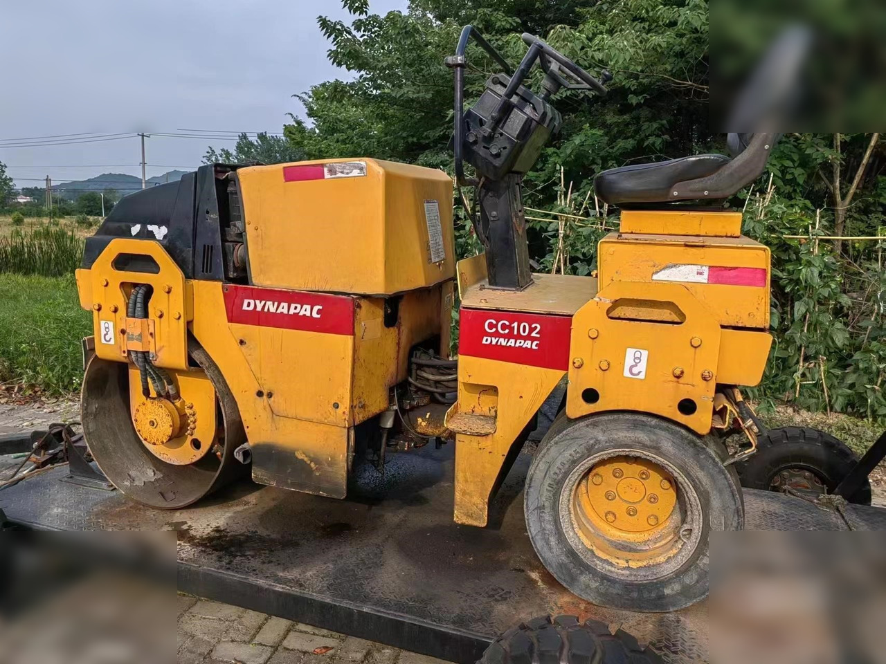 DYNAPAC CC102 II - Valec: obrázok 1 DYNAPAC CC102 II - Valec: obrázok 1
