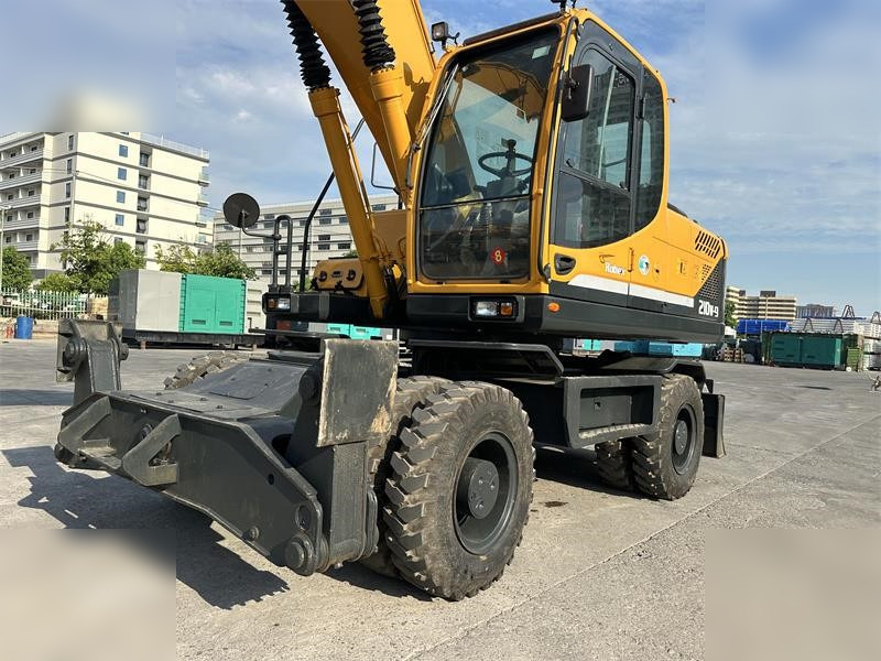 HYUNDAI ROBEX 210W-9 - Kolesové rýpadlo: obrázok 4 HYUNDAI ROBEX 210W-9 - Kolesové rýpadlo: obrázok 4