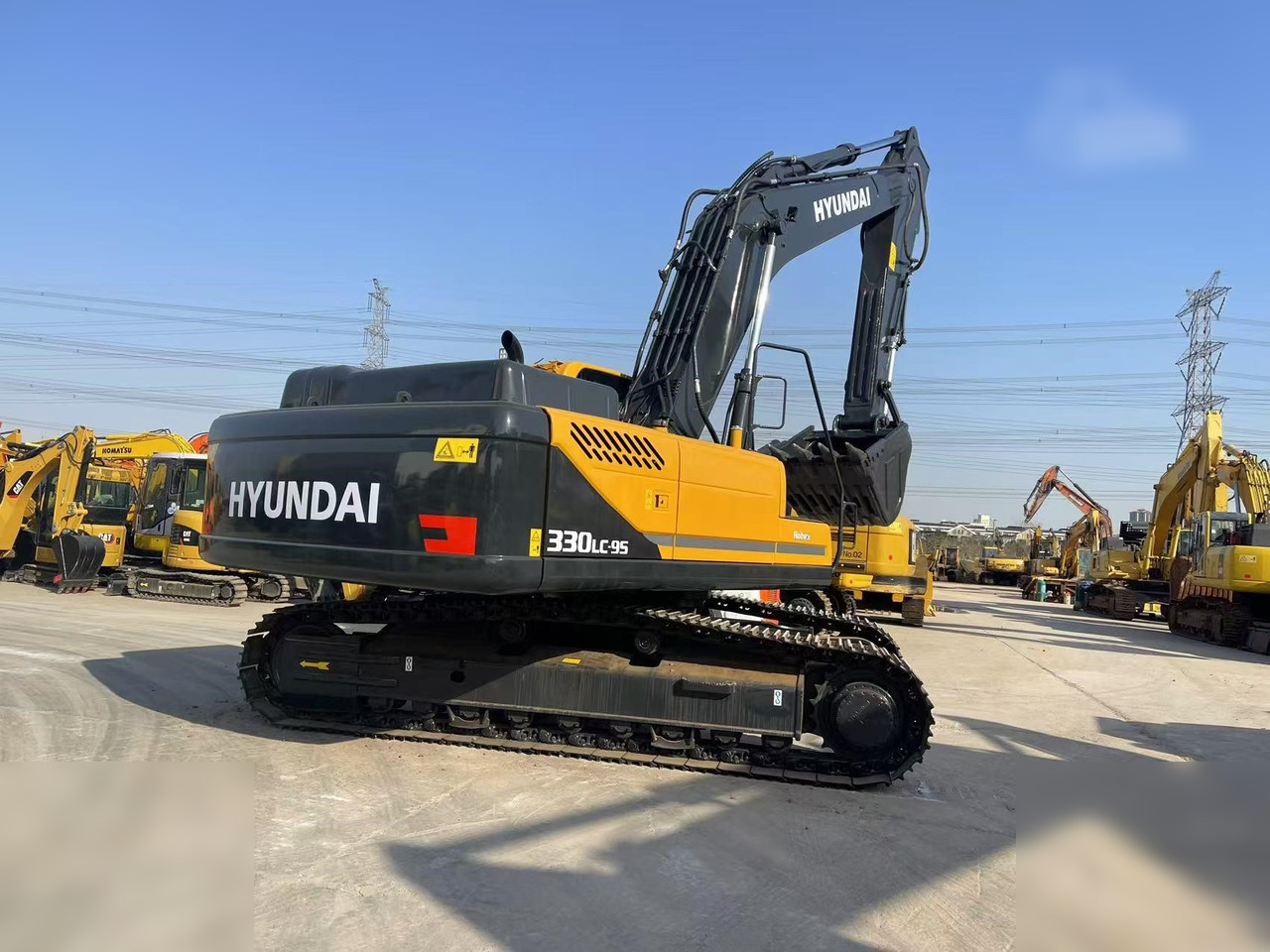 HYUNDAI ROBEX 330 LC-9S - Pásové rýpadlo: obrázok 2 HYUNDAI ROBEX 330 LC-9S - Pásové rýpadlo: obrázok 2