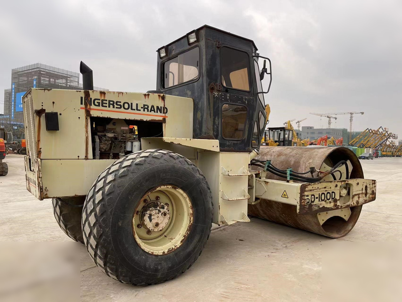 INGERSOLL-RAND SD100D - Kompaktor: obrázok 2 INGERSOLL-RAND SD100D - Kompaktor: obrázok 2