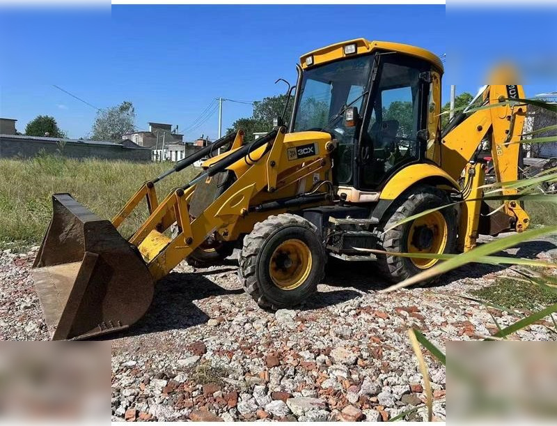 JCB 3CX - Rýpadlo-nakladač: obrázok 1 JCB 3CX - Rýpadlo-nakladač: obrázok 1