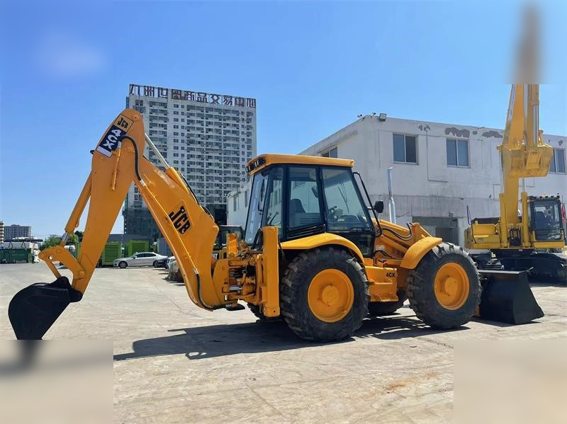 JCB 4CX - Rýpadlo-nakladač: obrázok 2 JCB 4CX - Rýpadlo-nakladač: obrázok 2