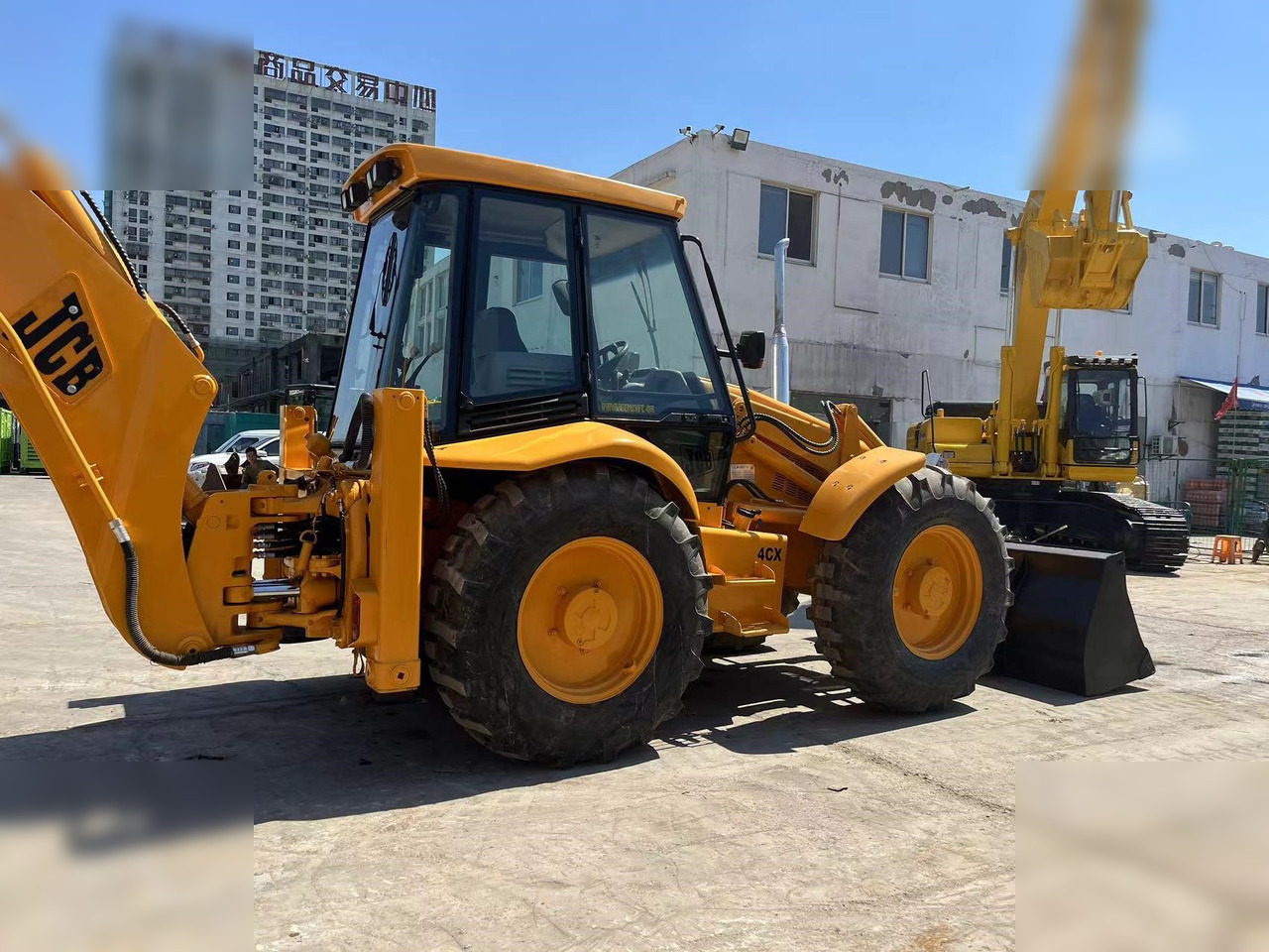 JCB 4CX - Rýpadlo-nakladač: obrázok 5 JCB 4CX - Rýpadlo-nakladač: obrázok 5